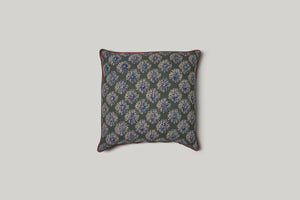 BLOOMING FLOWER PILLOW