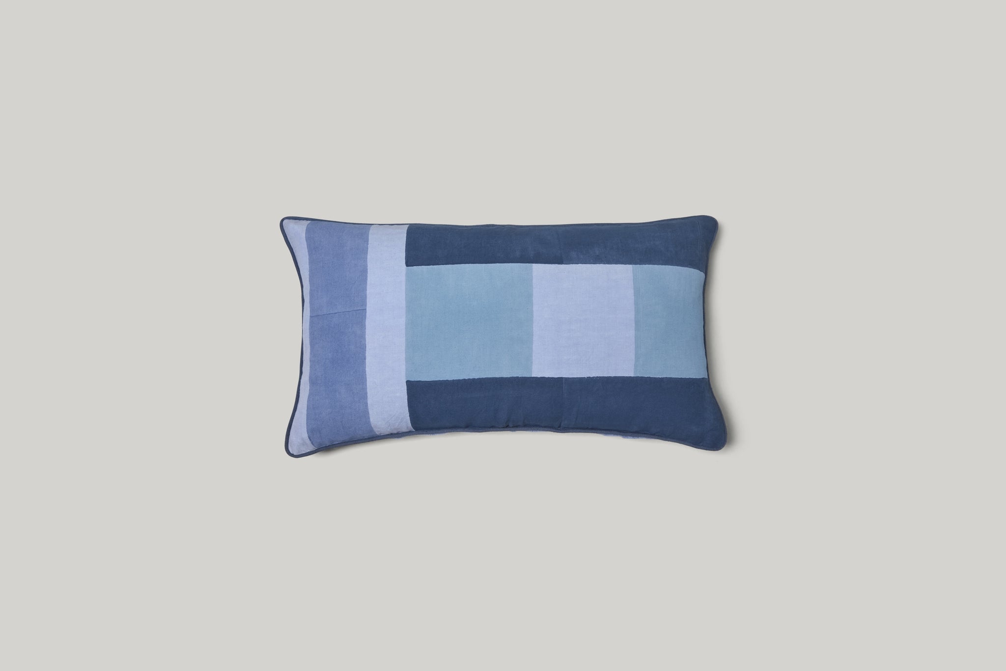 GUNTA LUMBAR PILLOW