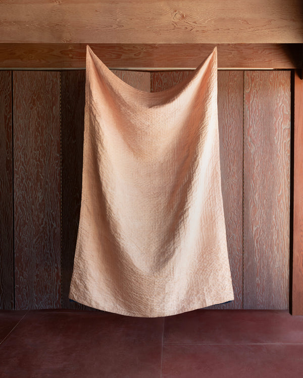 PEARL SILK THROW
