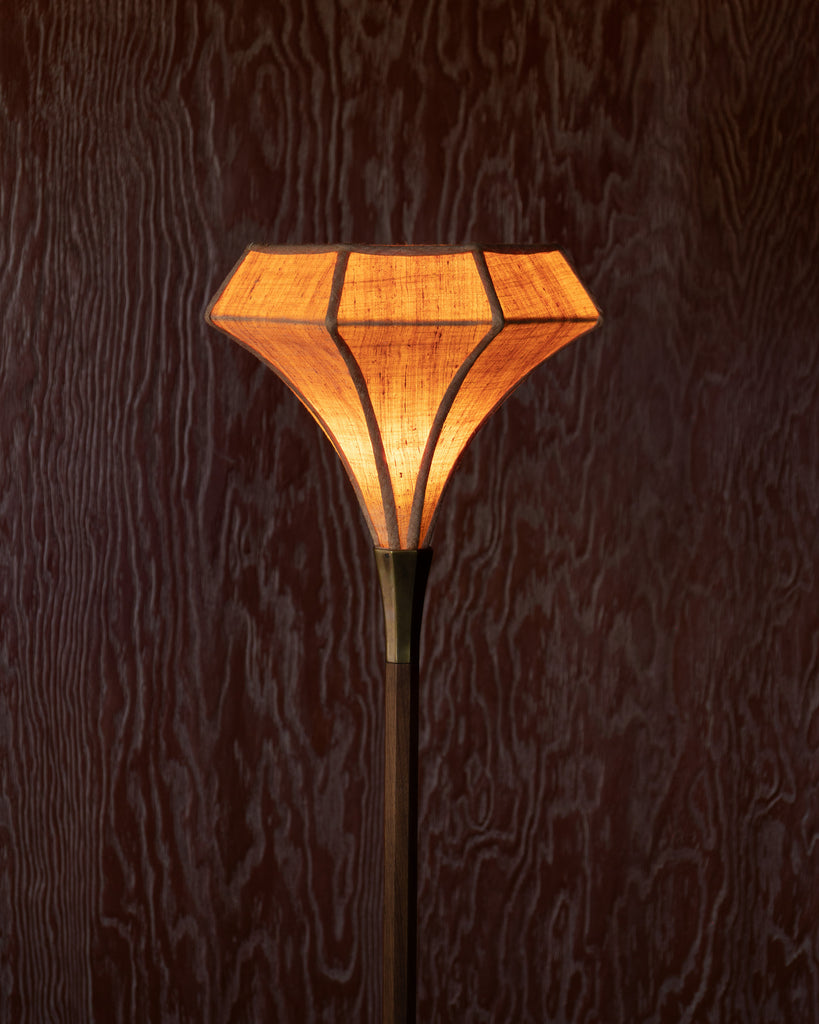 DIAMOND FLOOR LAMP IN PEARL