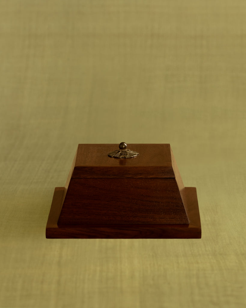 WALNUT BOX