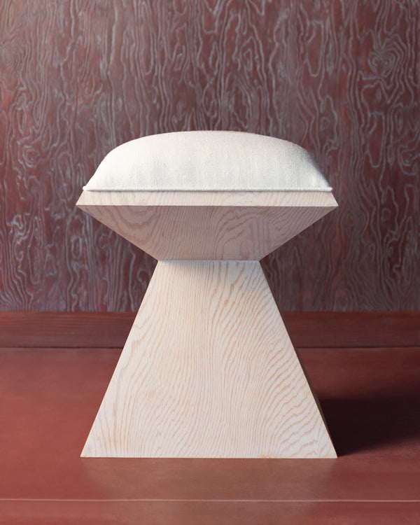 DIAMOND STOOL IN WHITE