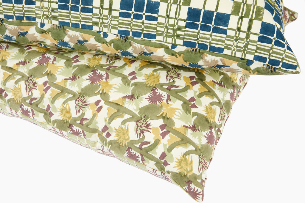 COMMUNE BLUE DOG BED